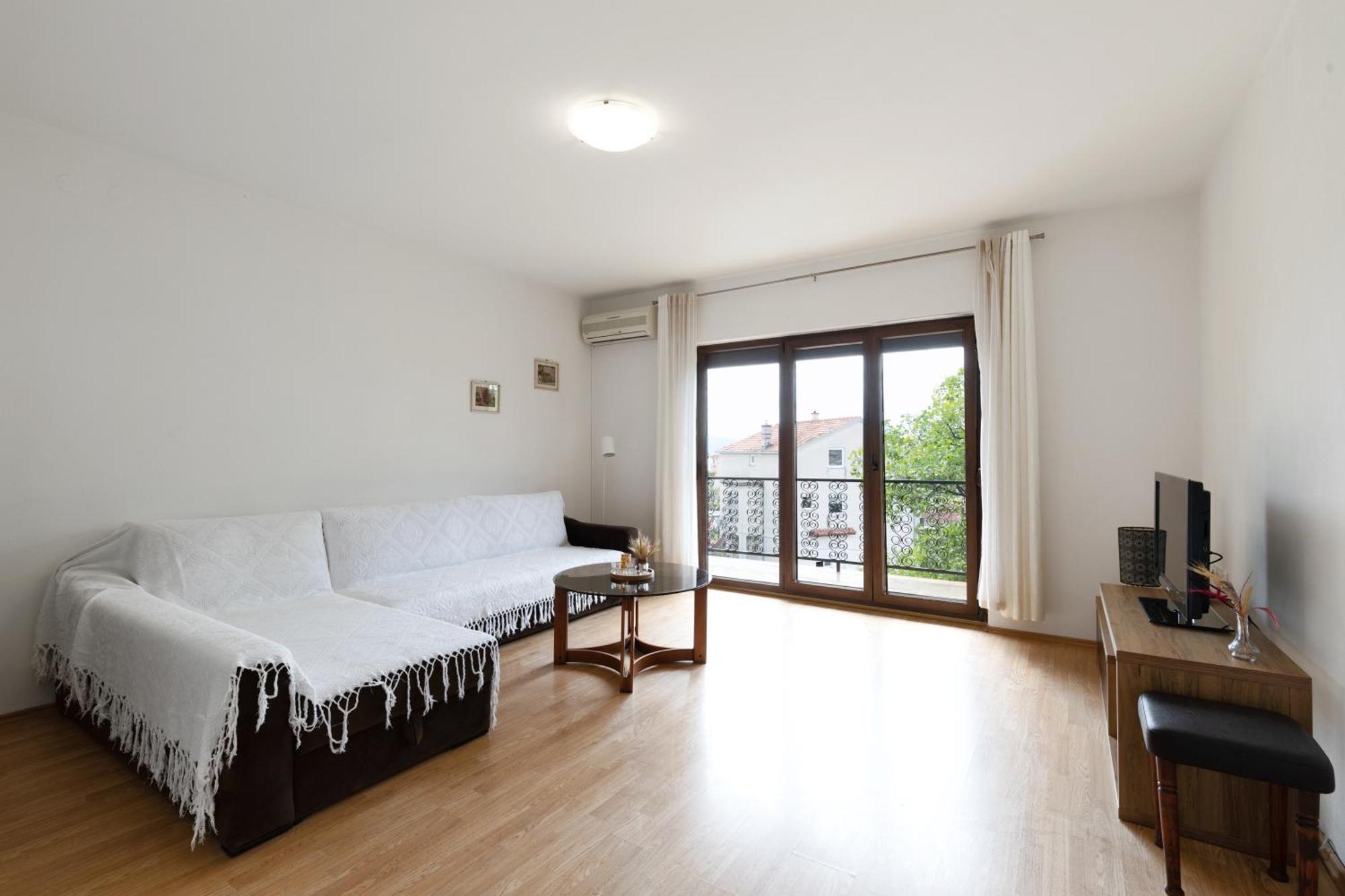 Apartman Marco Polo เซลเซ ภายนอก รูปภาพ